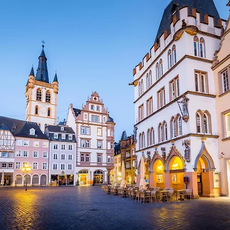 Near The Moselle With Terrace Apartment *